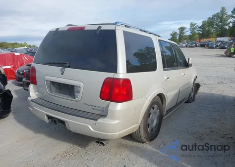 2005 Lincoln Navigator z USA, uszkodzony, nr VIN 5LMFU27575LJ14135
